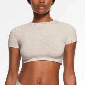 Skims Cotton Jersey Super Cropped T-Shirt (Heather Oatmeal) Size XXS
